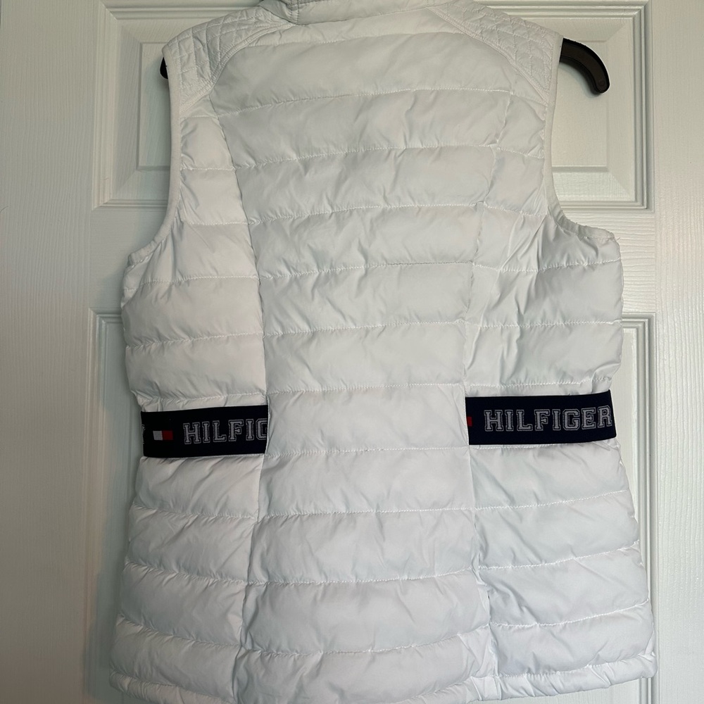 Tommy Hilfiger Women's White Quilted Vest - Picture 2 of 3